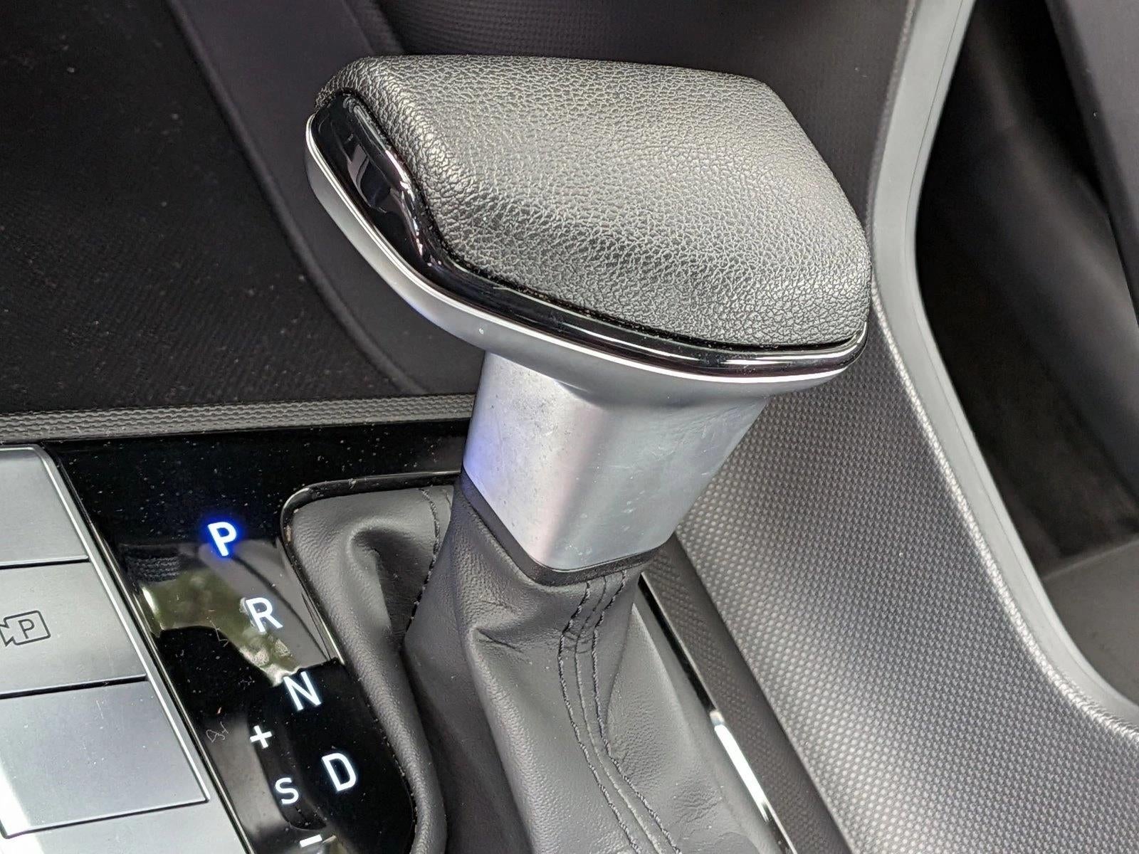 2022 Hyundai ELANTRA SEL IVT