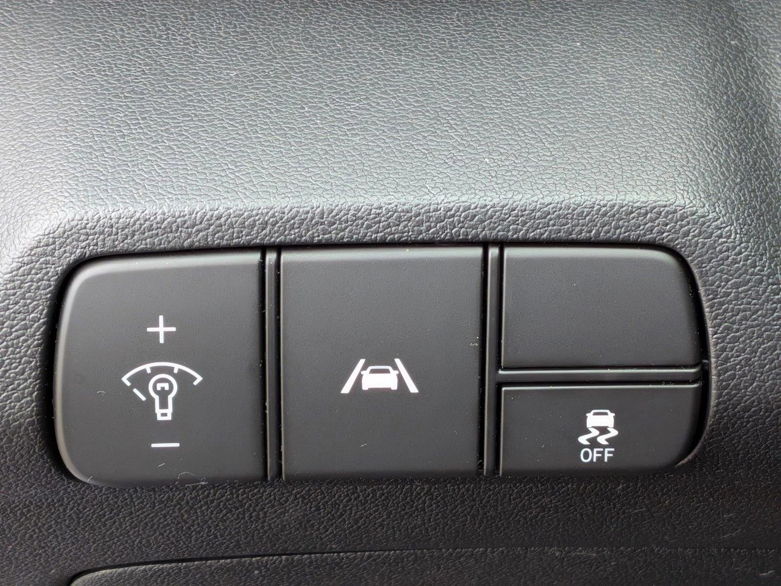 2022 Hyundai ELANTRA SEL IVT