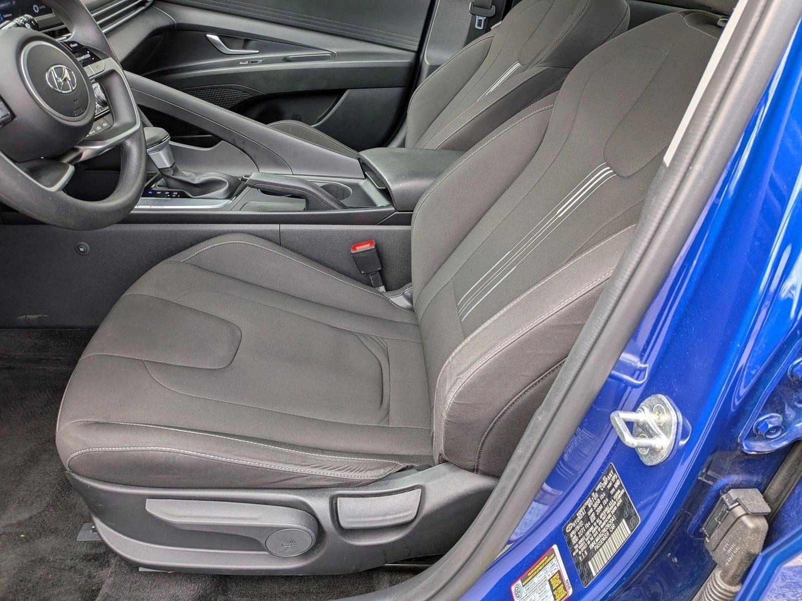 2022 Hyundai ELANTRA SEL IVT