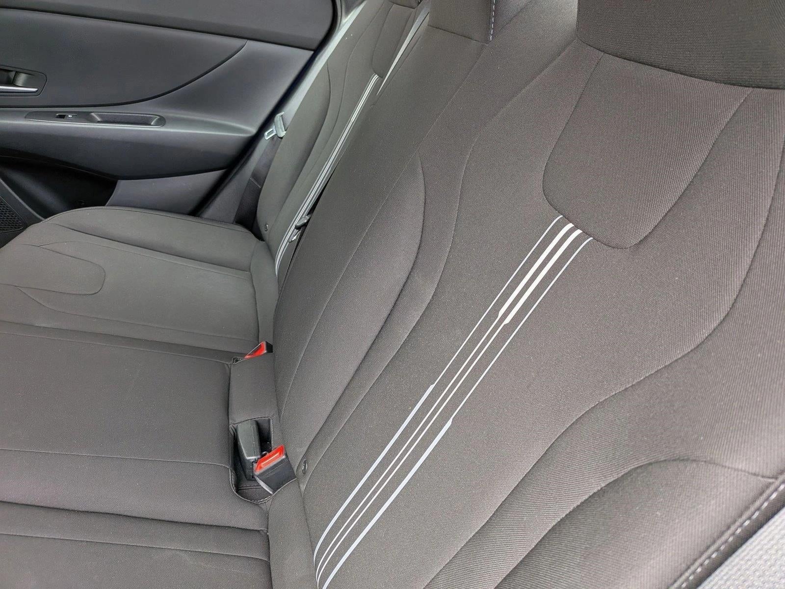 2022 Hyundai ELANTRA SEL IVT