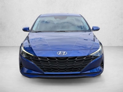 2022 Hyundai ELANTRA SEL IVT