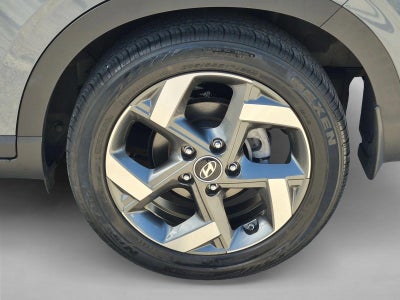 2023 Hyundai VENUE SEL IVT