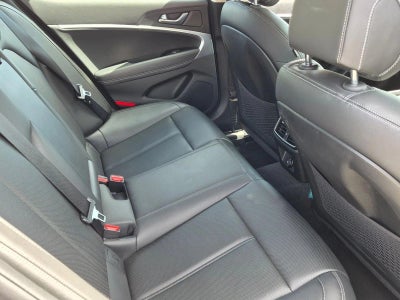 2022 Genesis G70 2.0T AWD