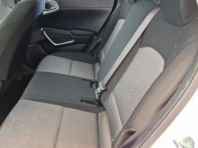 2023 Kia Soul LX IVT