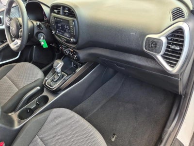 2023 Kia Soul LX IVT