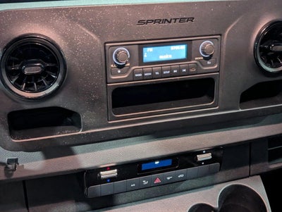 2025 Mercedes-Benz Sprinter Cargo Van 2500 Standard Roof I4 Diesel 144" RWD