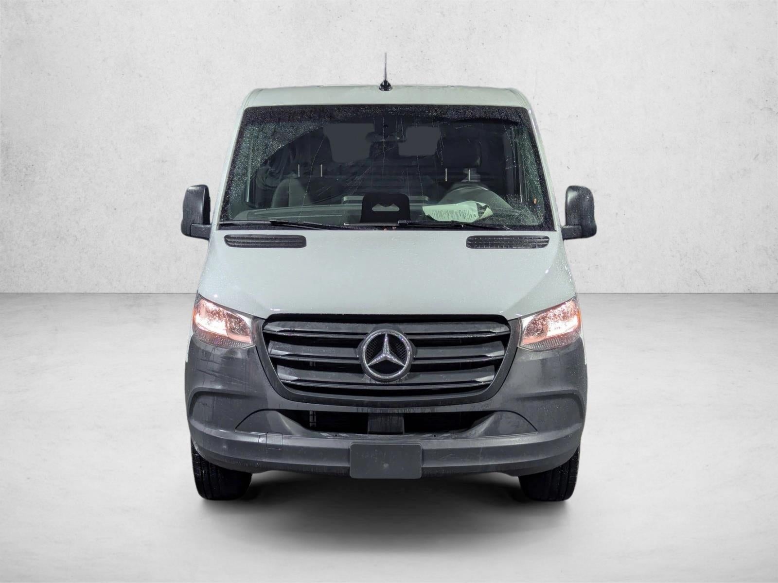 2025 Mercedes-Benz Sprinter Cargo Van 2500 Standard Roof I4 Diesel 144" RWD