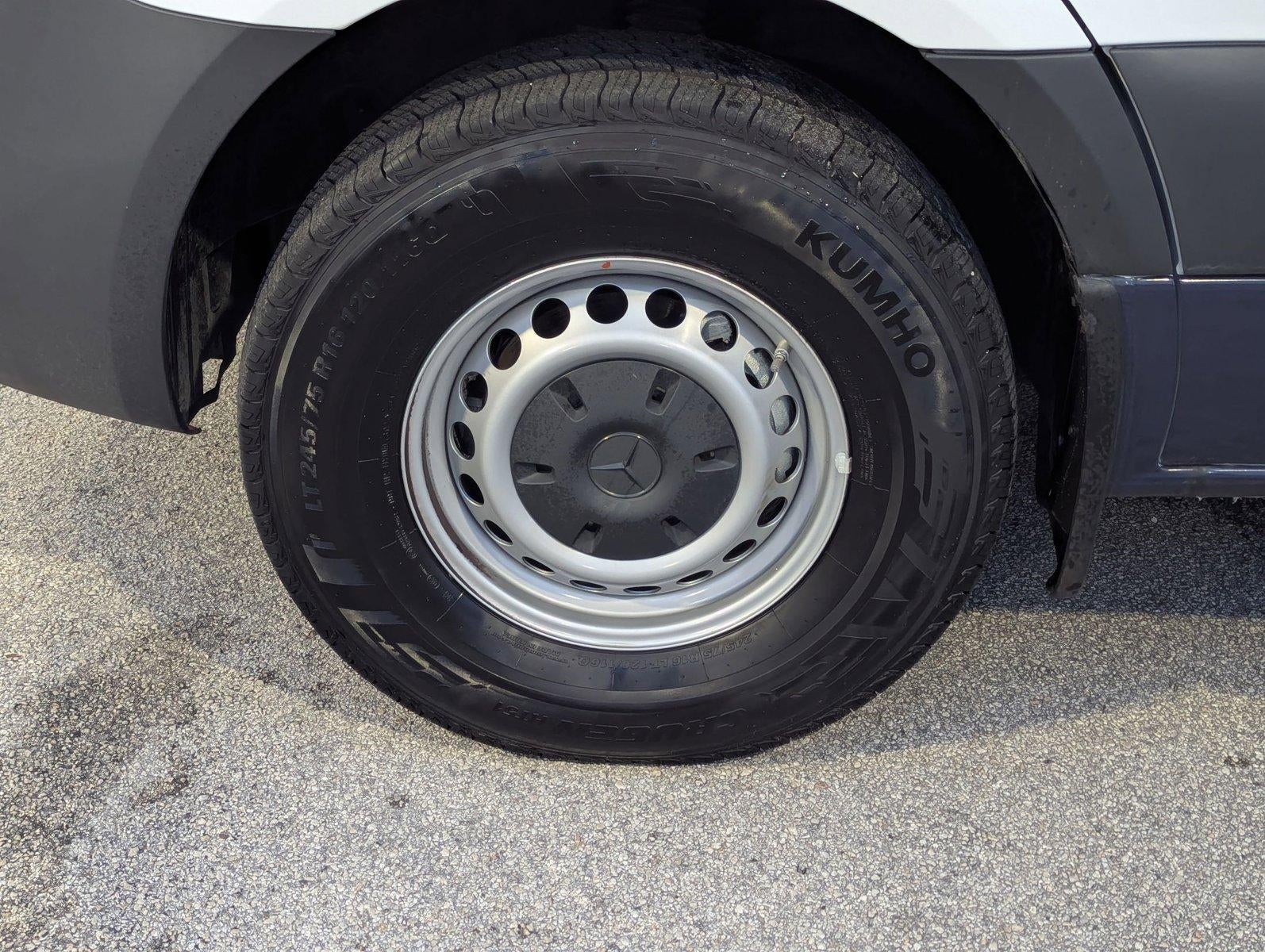 2025 Mercedes-Benz Sprinter Cargo Van 2500 Standard Roof I4 Diesel 144" RWD