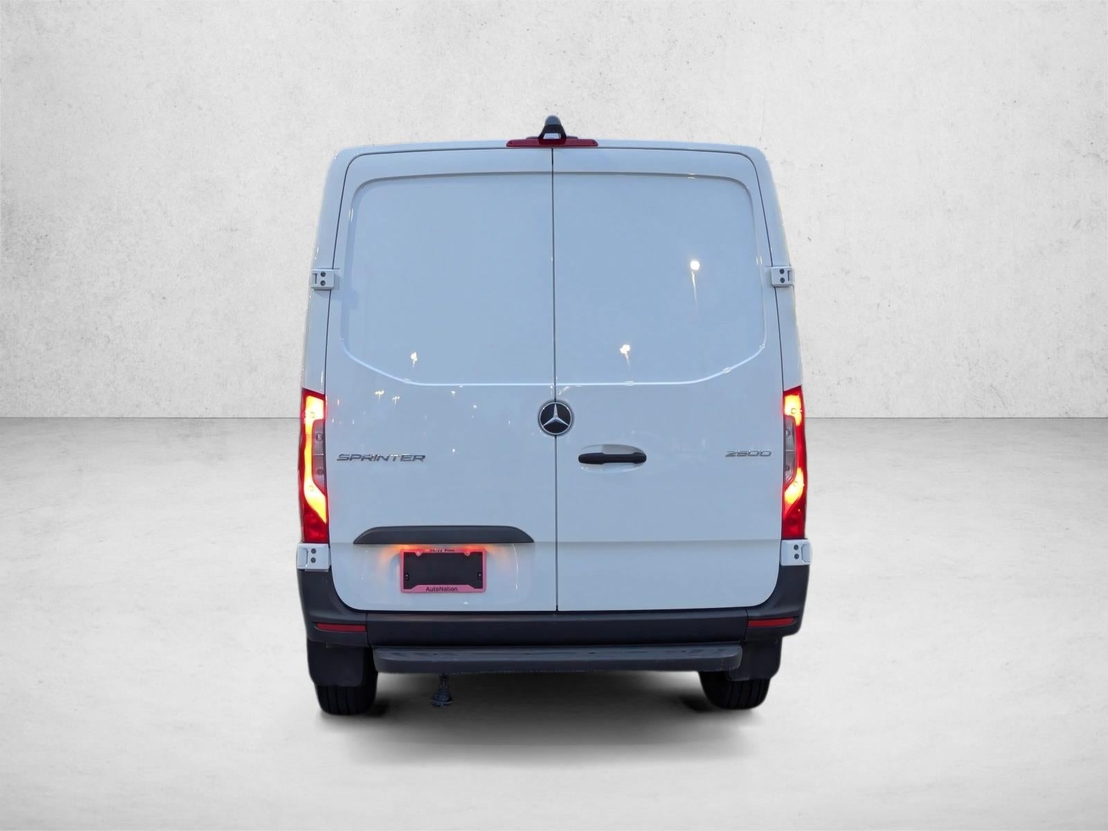 2025 Mercedes-Benz Sprinter Cargo Van 2500 Standard Roof I4 Diesel 144" RWD