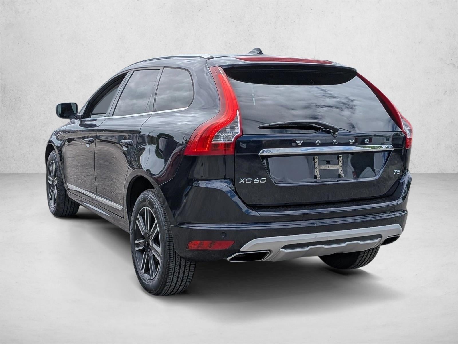 2017 Volvo XC60 T5 FWD Dynamic