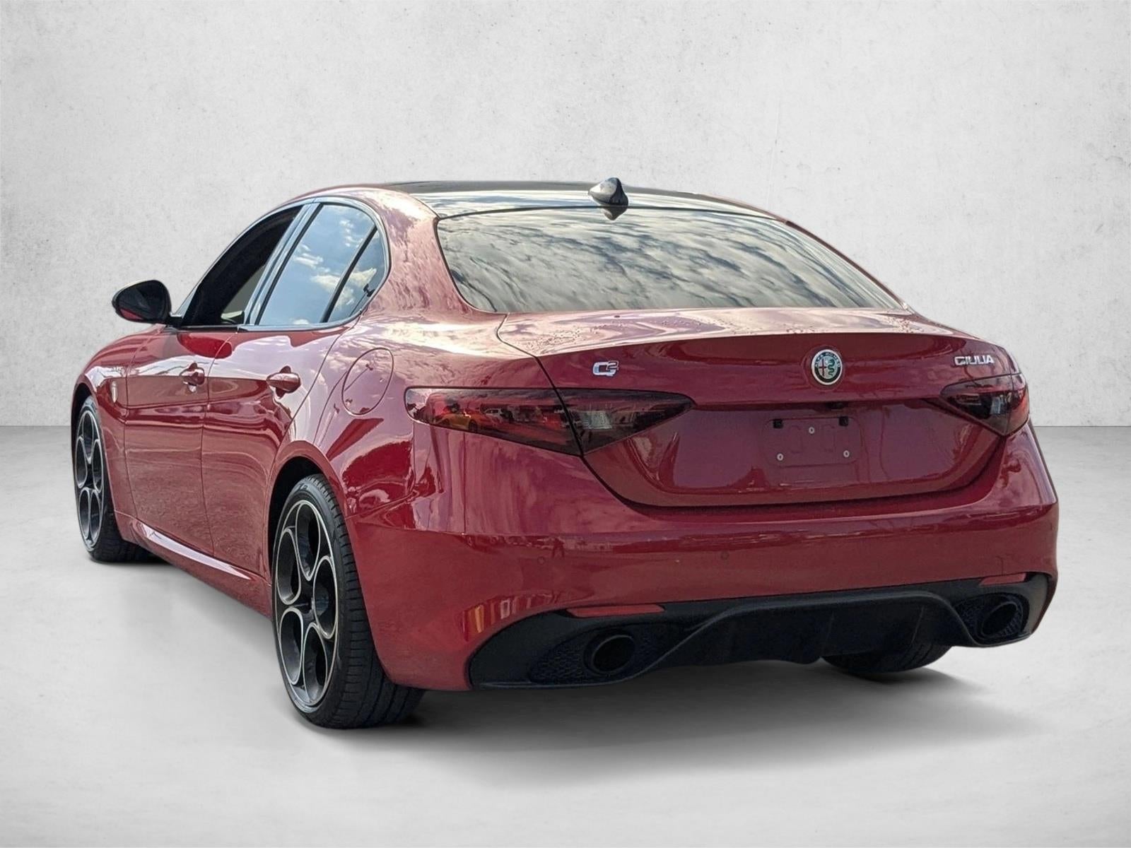 2023 Alfa Romeo Giulia Veloce RWD