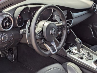 2023 Alfa Romeo Giulia Veloce RWD