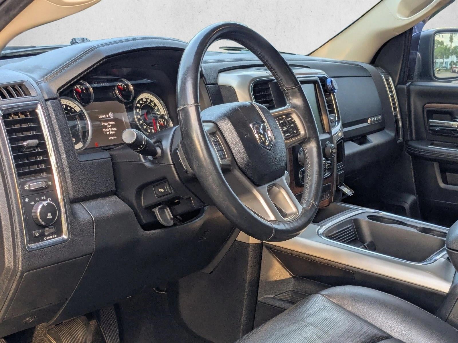 2016 RAM 1500 4WD Crew Cab 5.7 Ft Box Laramie