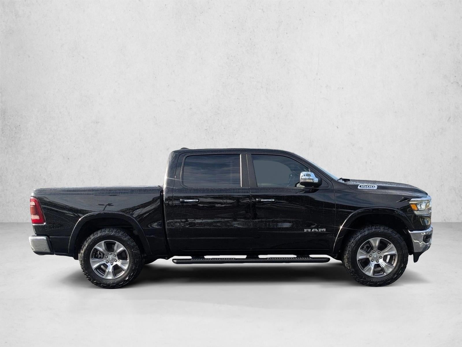 2021 RAM 1500 Laramie 4x2 Crew Cab 5'7" Box