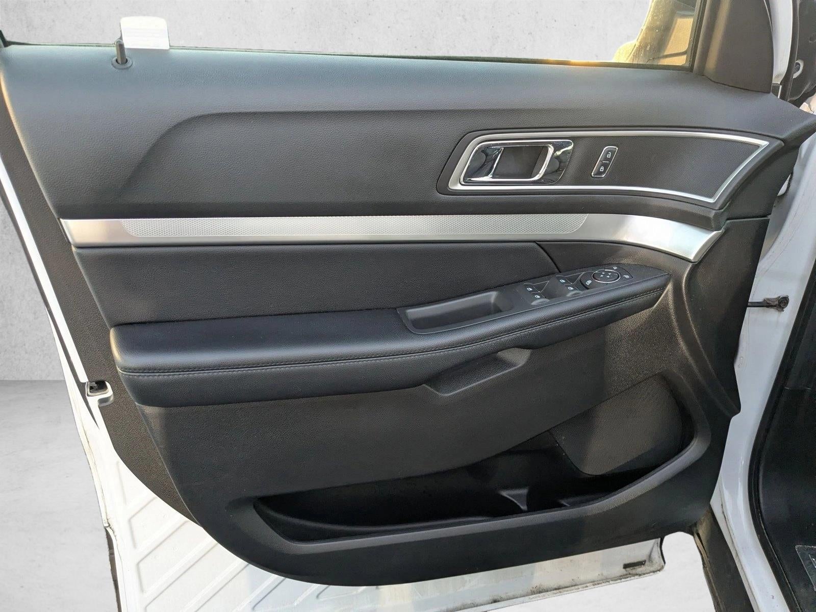 2017 Ford Explorer XLT FWD