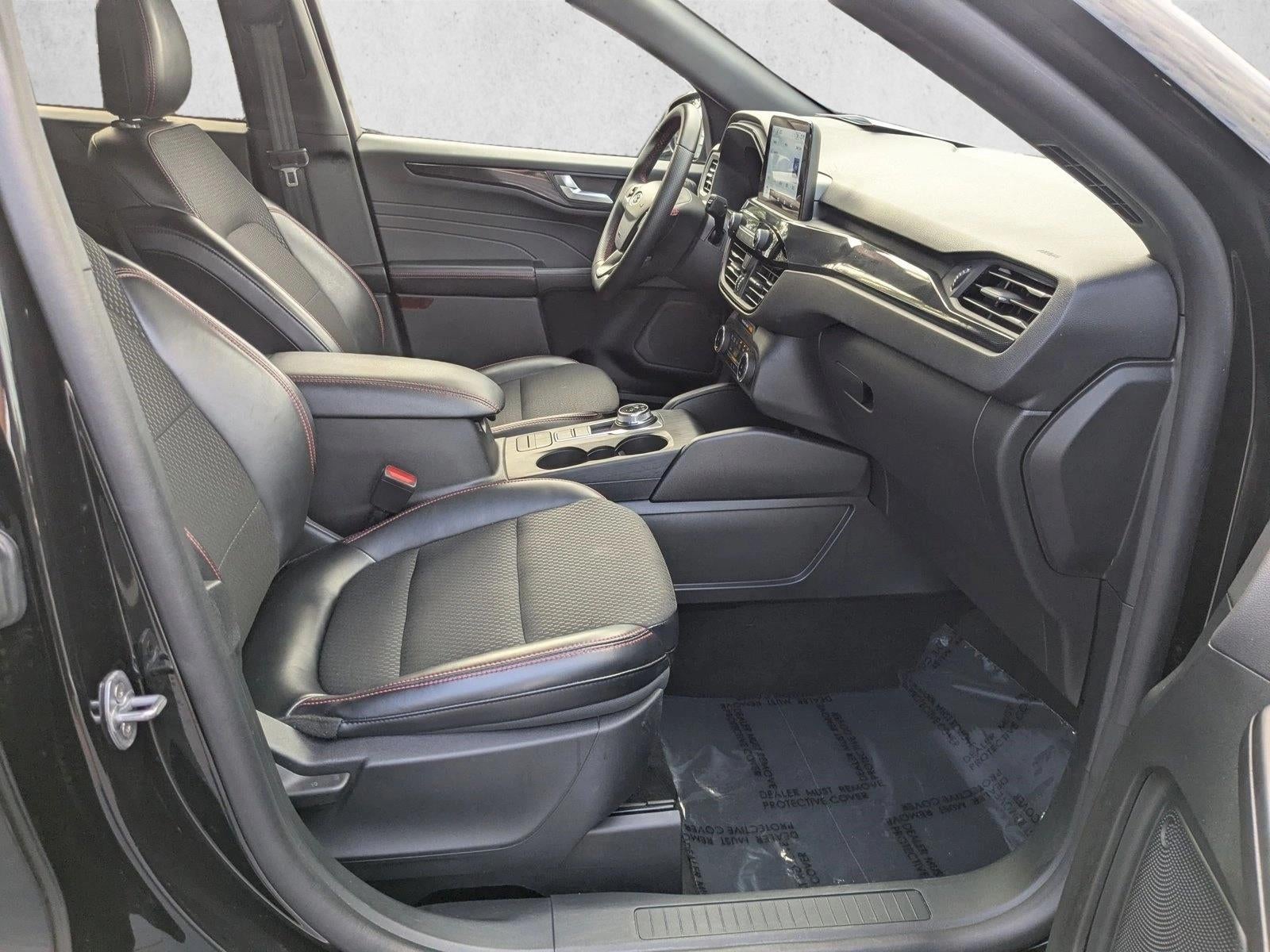 2025 Ford Escape ST-Line FWD