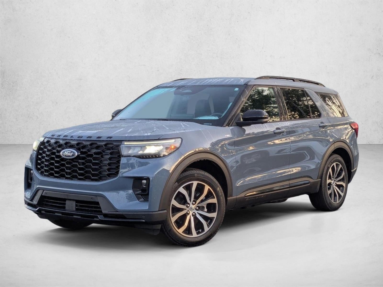 2025 Ford Explorer ST-Line RWD
