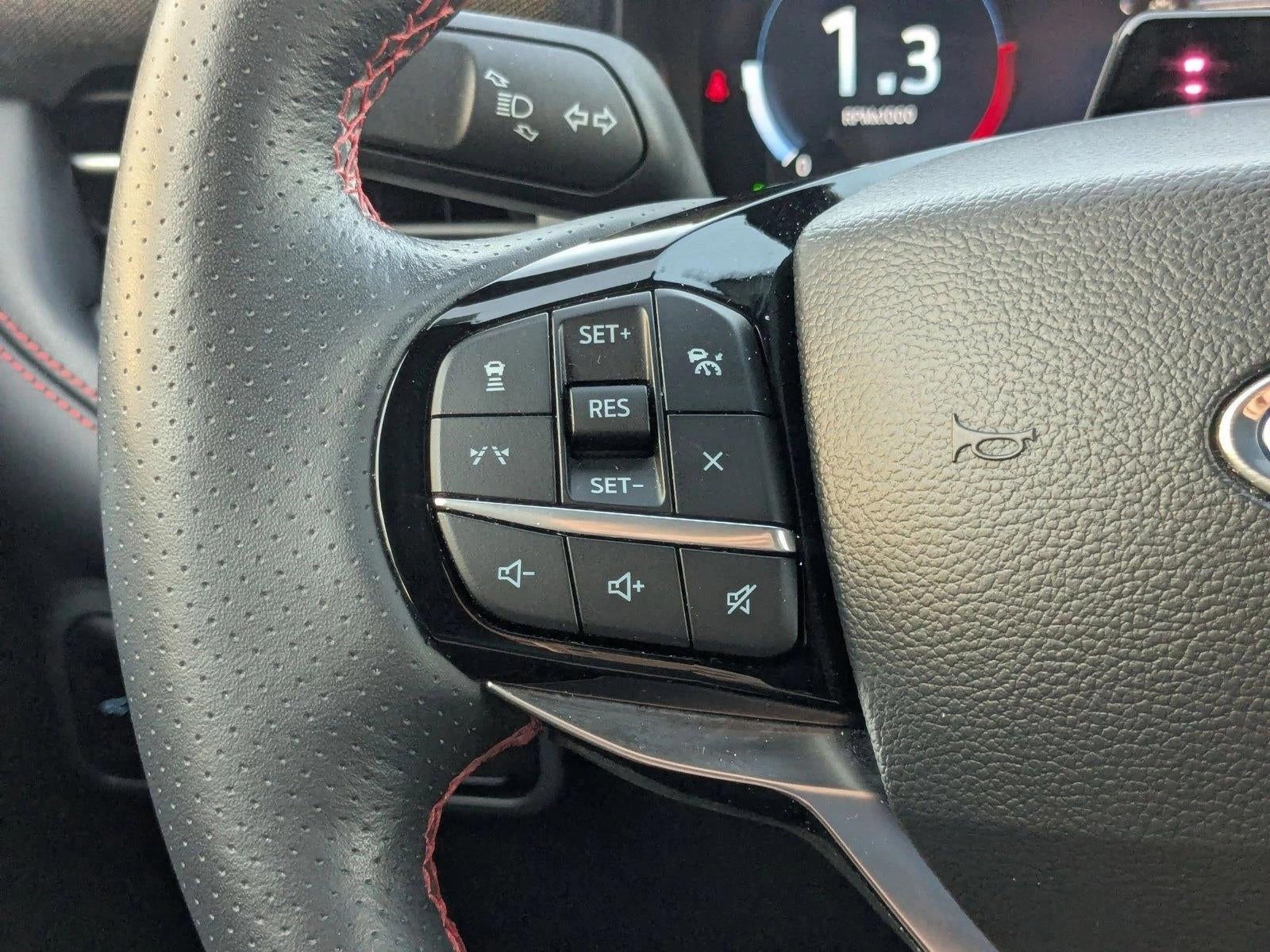 2025 Ford Explorer ST-Line RWD