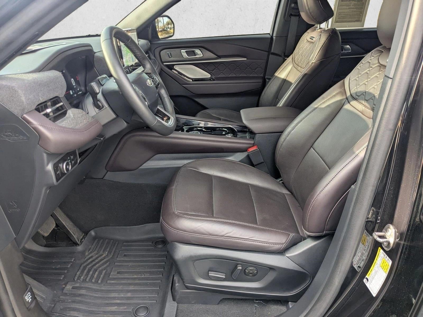 2025 Ford Explorer Platinum RWD