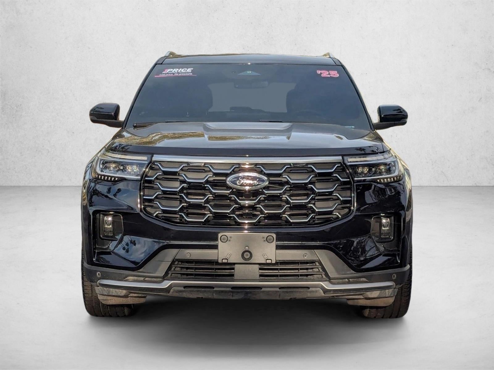 2025 Ford Explorer Platinum RWD