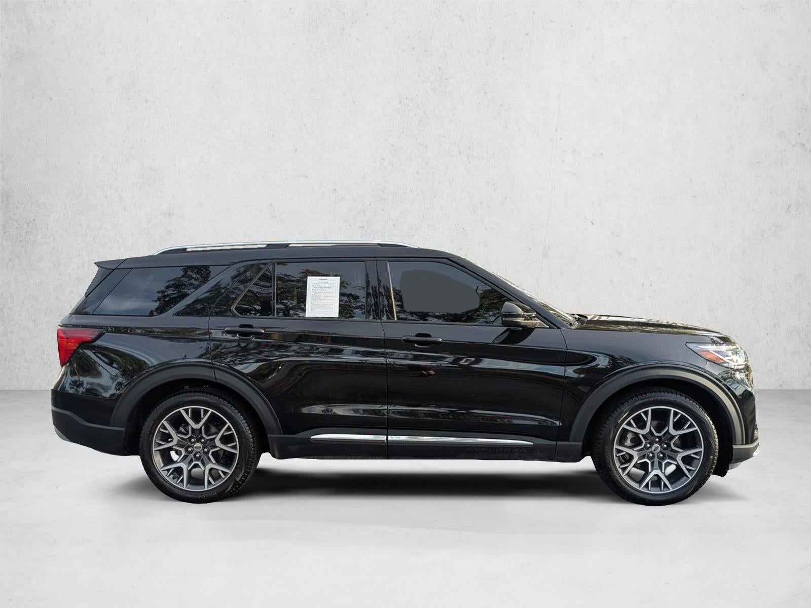 2025 Ford Explorer Platinum RWD
