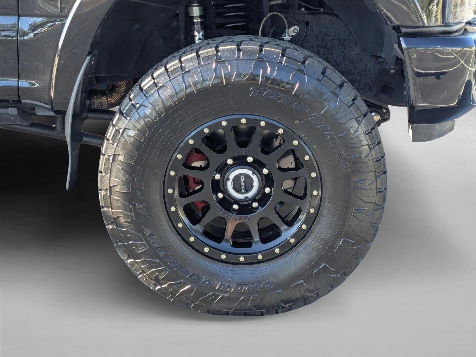 2021 Ford Super Duty F-250 SRW LARIAT 4WD Crew Cab 6.75' Box