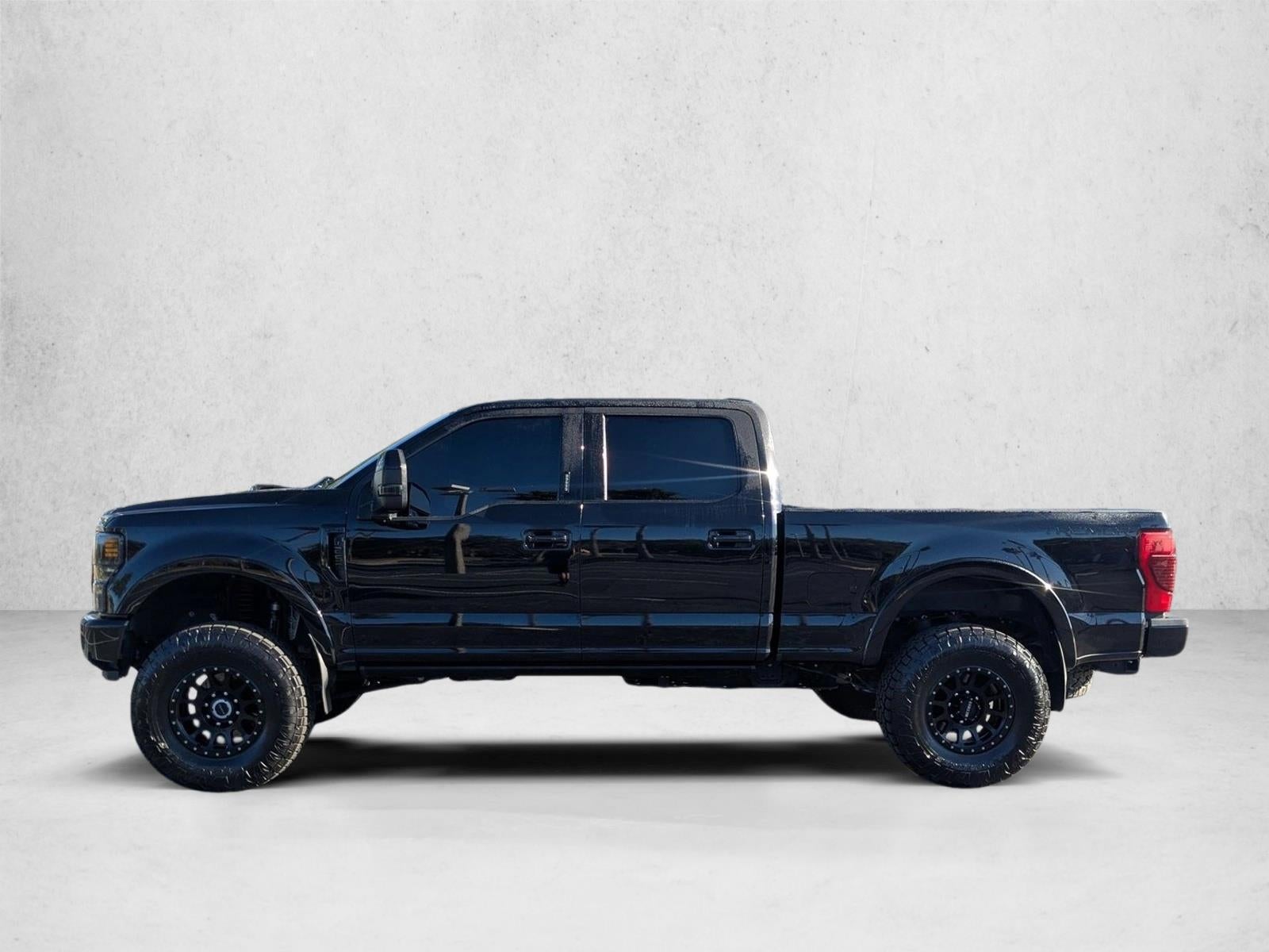 2021 Ford Super Duty F-250 SRW LARIAT 4WD Crew Cab 6.75' Box