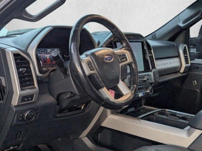 2022 Ford Super Duty F-250 SRW LARIAT 4WD Crew Cab 6.75' Box