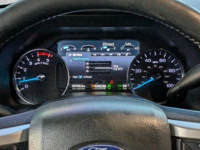 2022 Ford Super Duty F-250 SRW LARIAT 4WD Crew Cab 6.75' Box