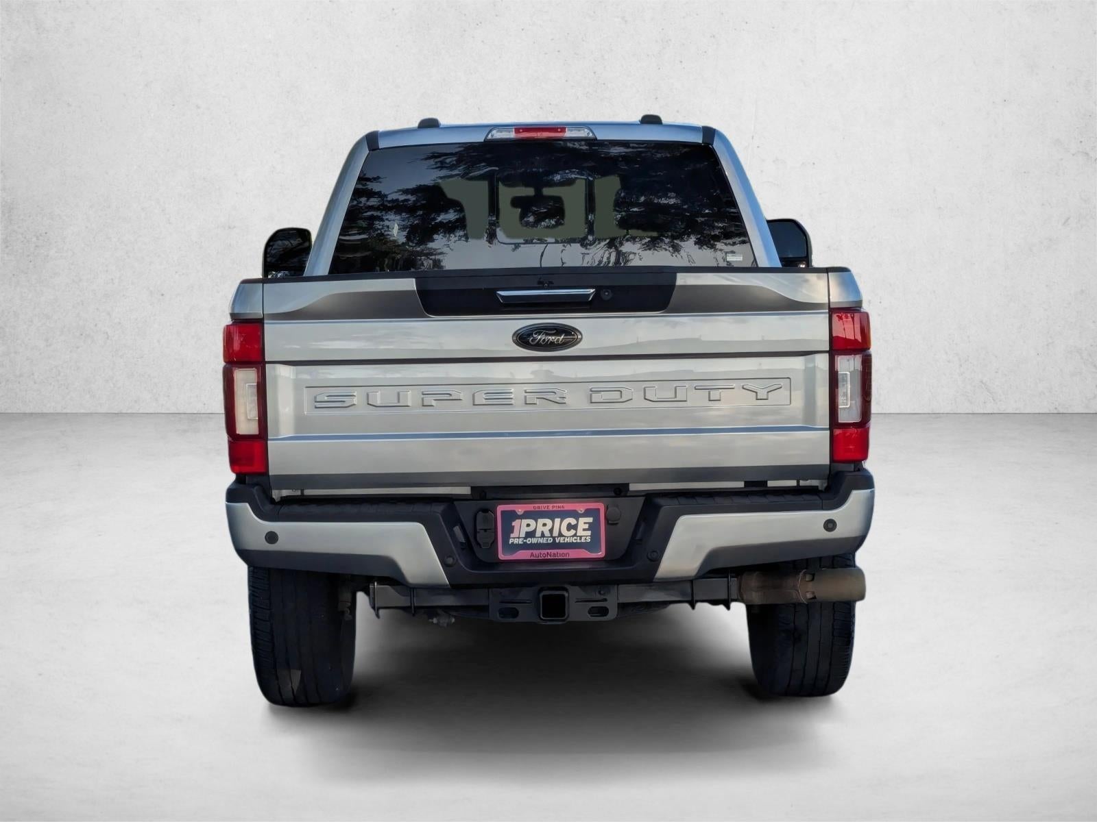 2022 Ford Super Duty F-250 SRW LARIAT 4WD Crew Cab 6.75' Box