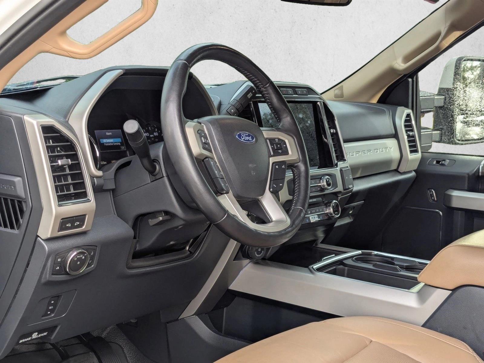 2022 Ford Super Duty F-350 SRW LARIAT 4WD Crew Cab 6.75' Box