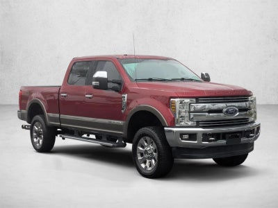 2018 Ford Super Duty F-350 SRW LARIAT 4WD Crew Cab 6.75' Box