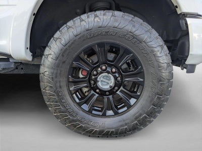 2022 Ford Super Duty F-350 SRW Platinum 4WD Crew Cab 6.75' Box