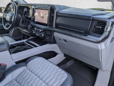2024 Ford Super Duty F-450 DRW Limited 4WD Crew Cab 8' Box