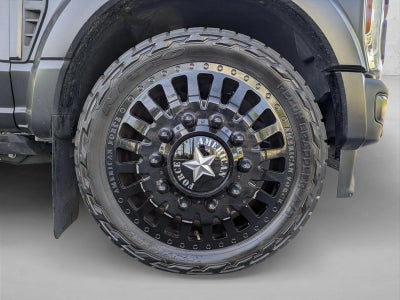 2024 Ford Super Duty F-450 DRW Limited 4WD Crew Cab 8' Box