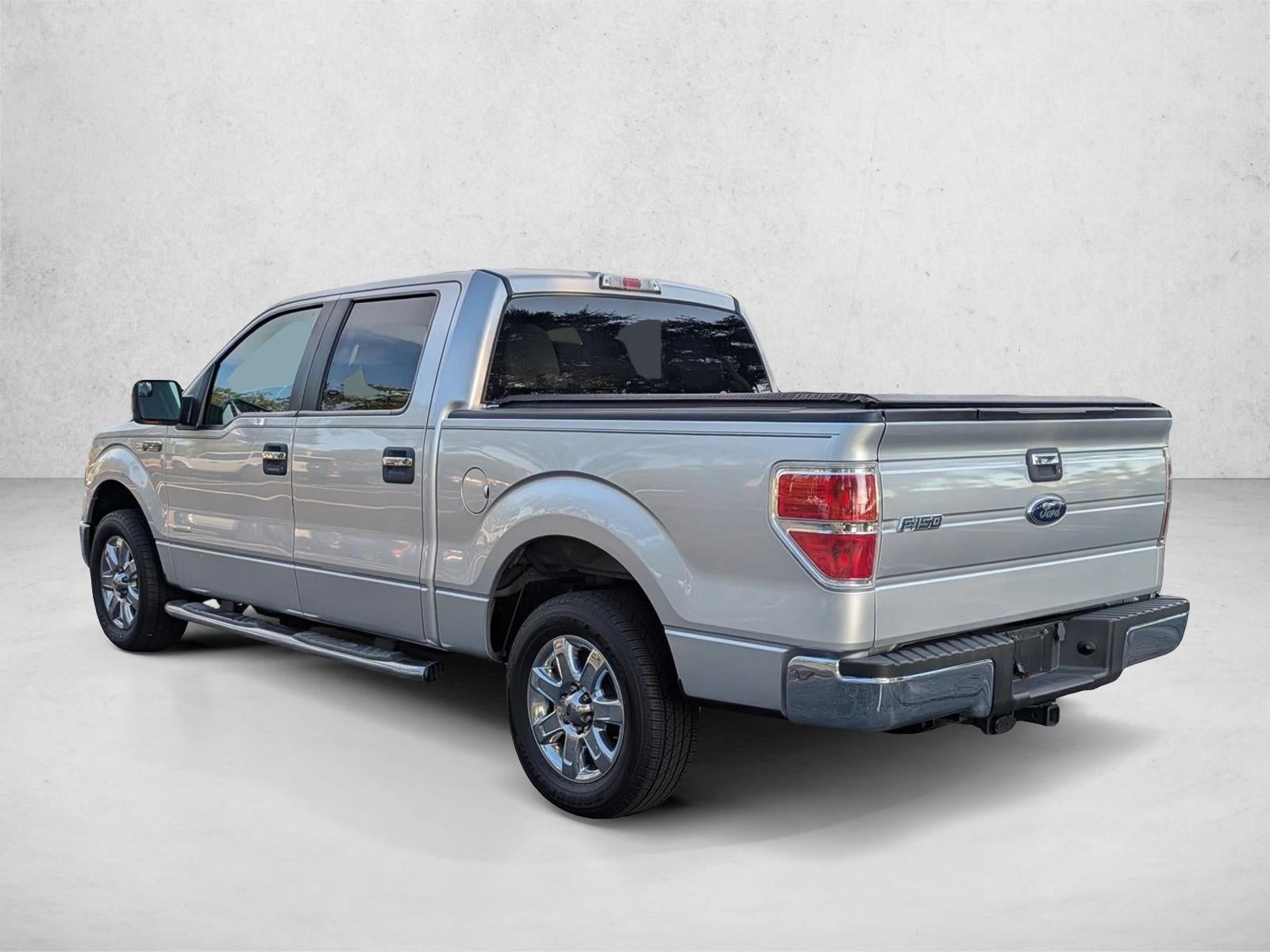 2014 Ford F-150 2WD SuperCrew 5-1/2 Ft Box XLT
