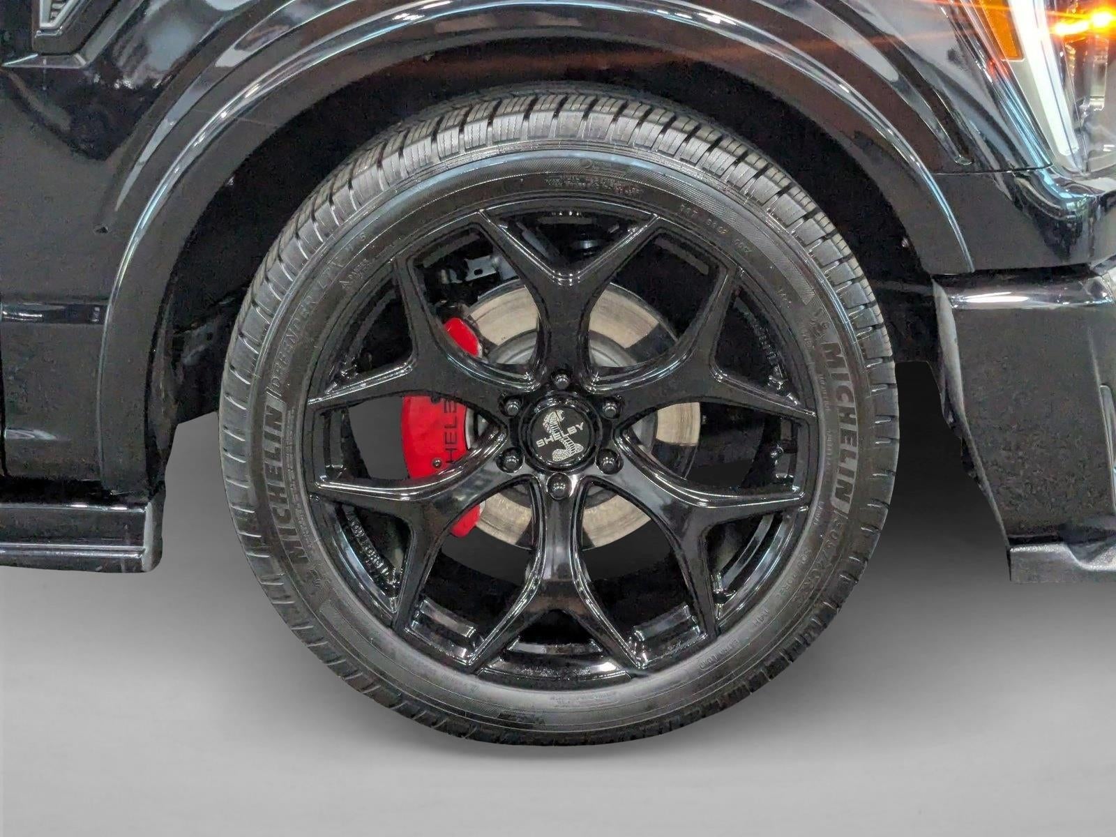 2022 Ford F-150 LARIAT 4WD SuperCrew 5.5' Box