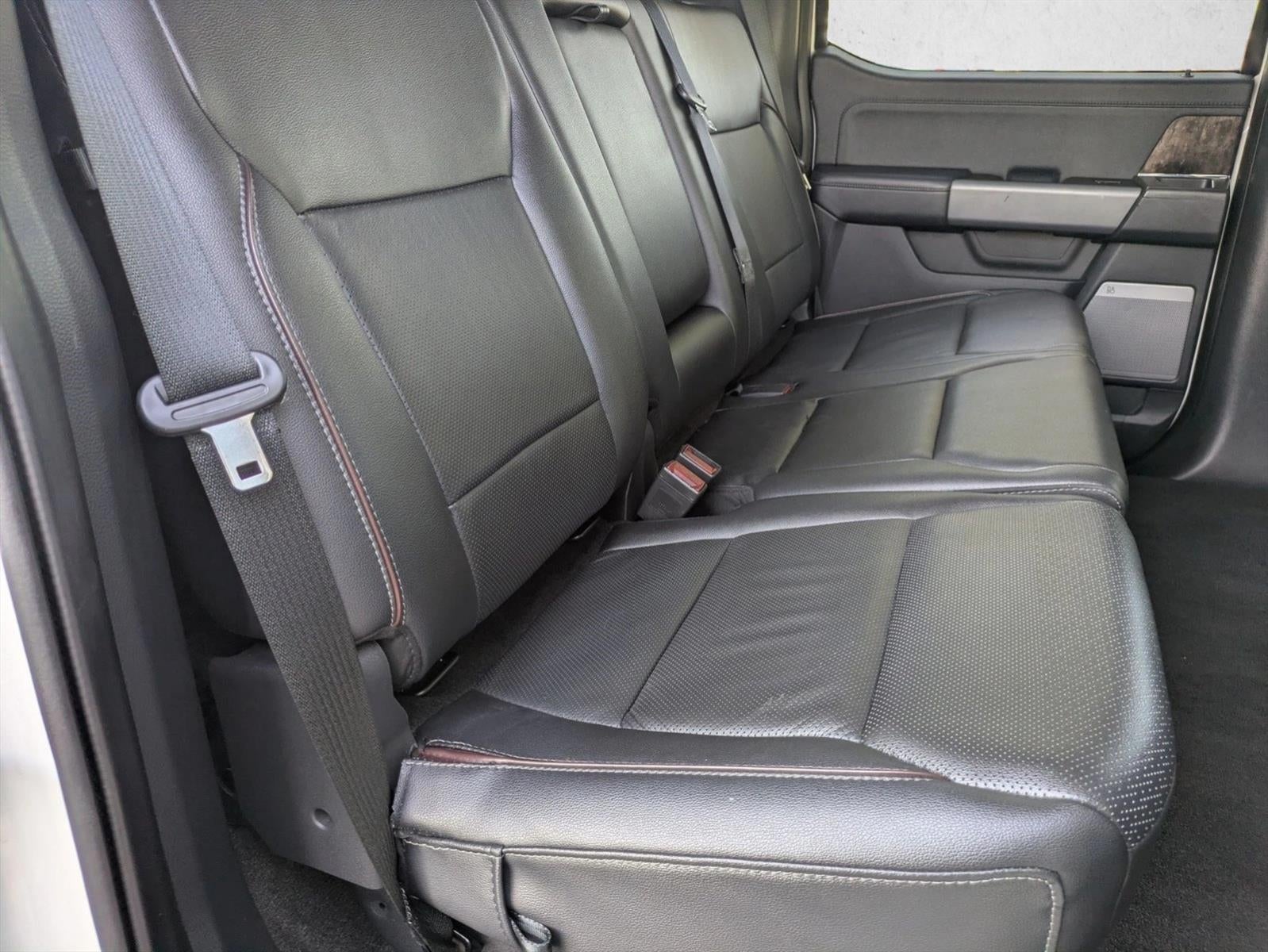 2021 Ford F-150 LARIAT 4WD SuperCrew 5.5' Box
