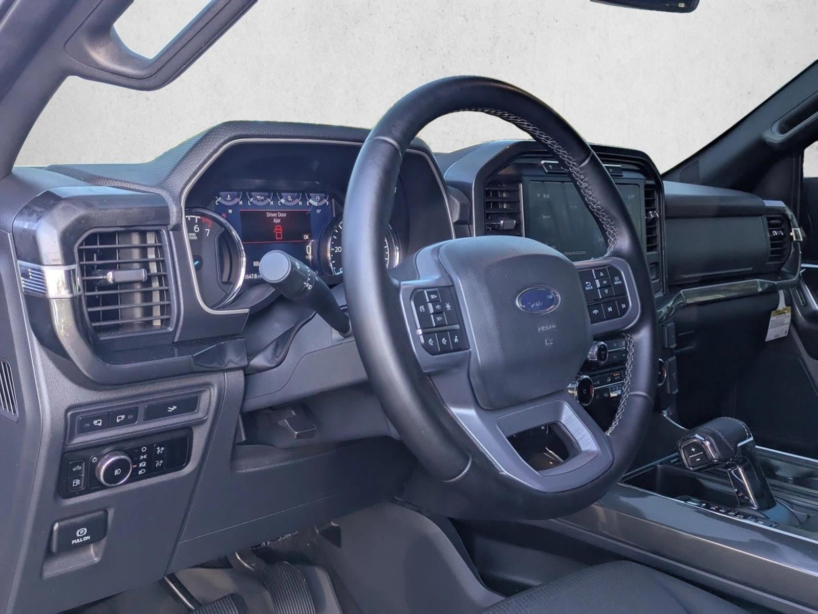 2023 Ford F-150 XLT 4WD SuperCrew 5.5' Box