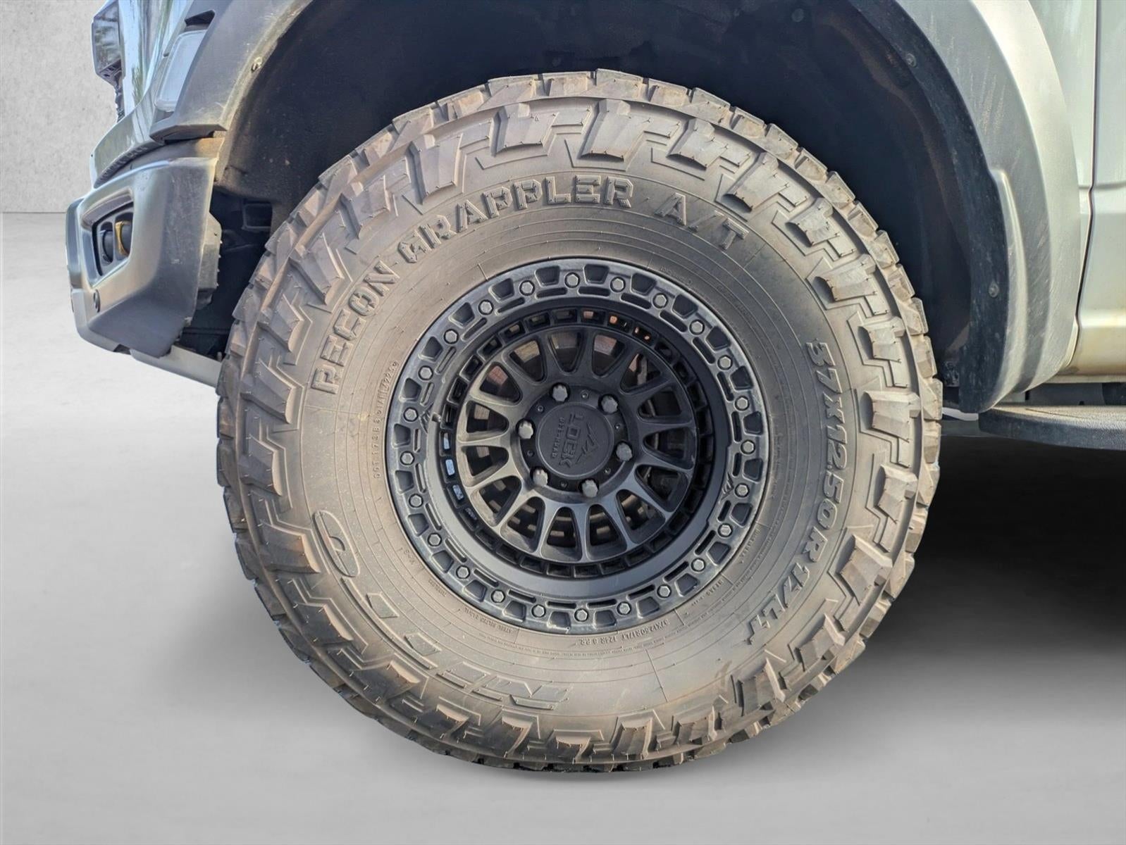 2023 Ford F-150 Raptor 4WD SuperCrew 5.5' Box