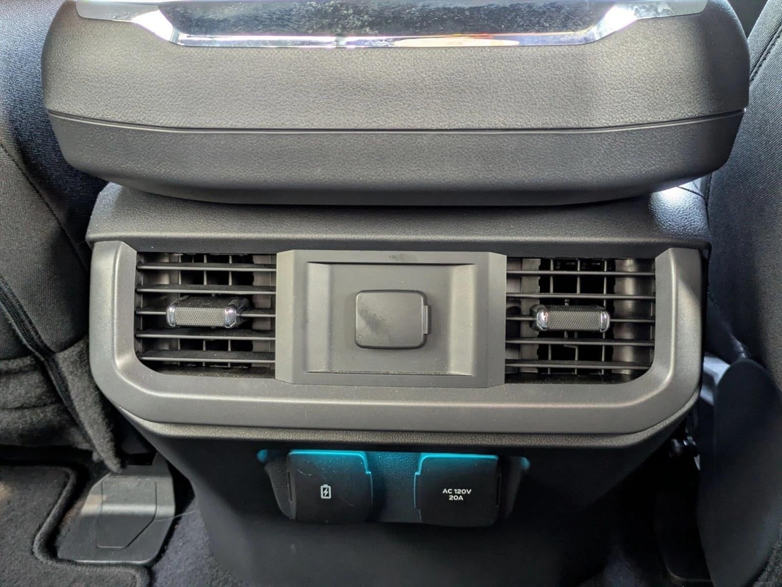 2025 Ford F-150 XLT 4WD SuperCrew 5.5' Box
