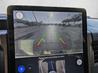 2023 Ford F-150 Lightning LARIAT 4WD SuperCrew 5.5' Box