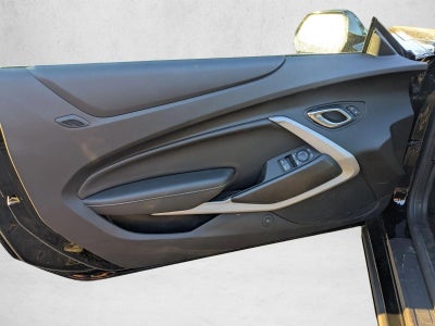 2020 Chevrolet Camaro 2dr Convertible 1LT