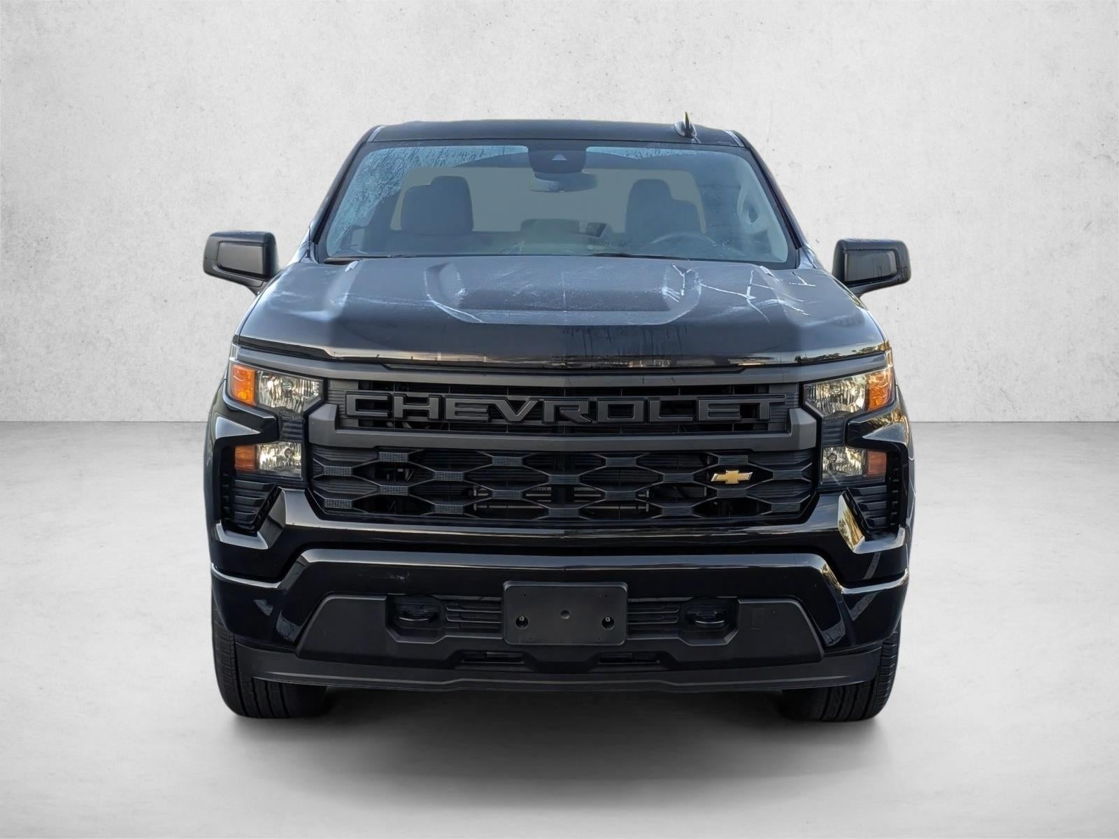 2025 Chevrolet Silverado 1500 Crew Cab Short Box 2-Wheel Drive Custom