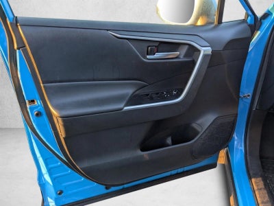 2021 Toyota RAV4 XLE FWD (GS)