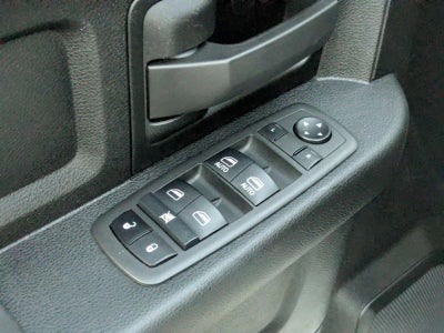 2022 RAM 3500 Tradesman 4x4 Crew Cab 8' Box