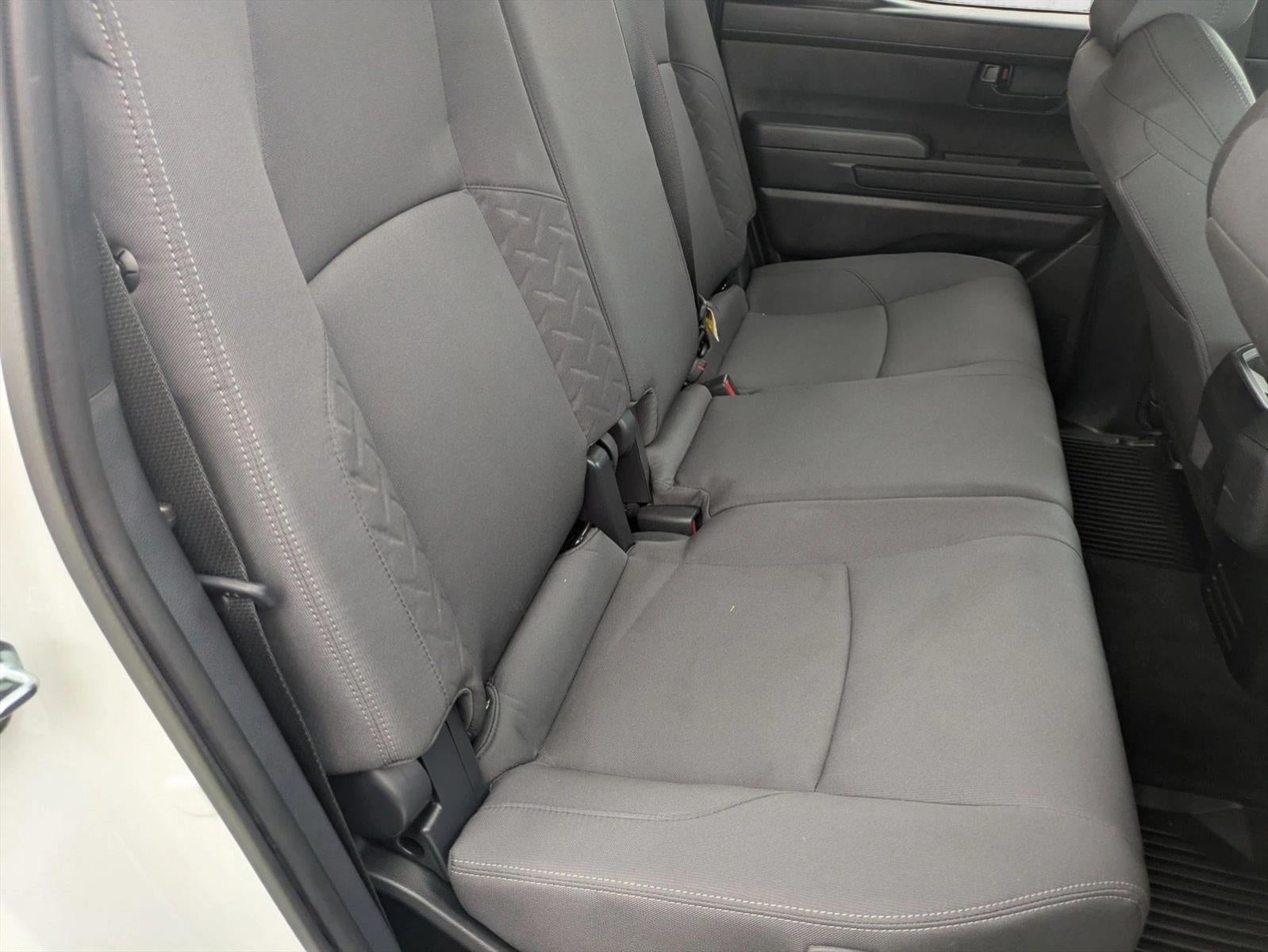 2024 Toyota Tacoma 4WD 4WD SR Double Cab 5' Bed AT (GS)