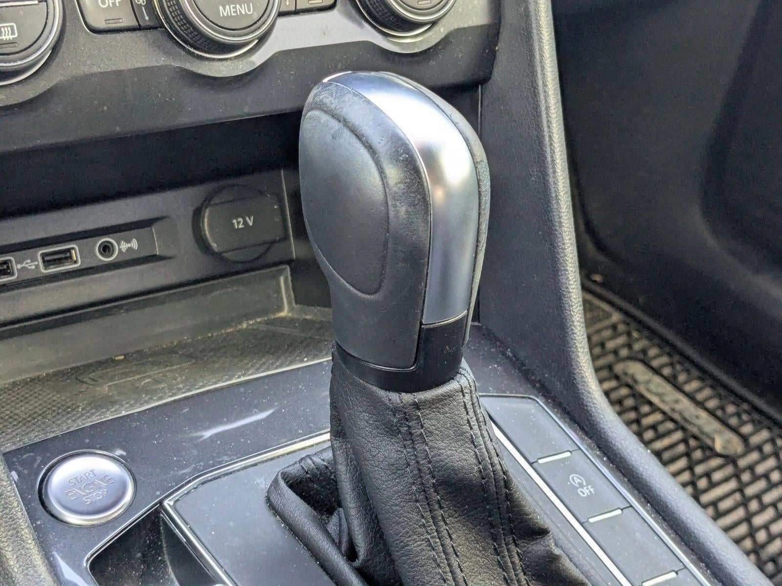 2020 Volkswagen Tiguan 2.0T SE FWD