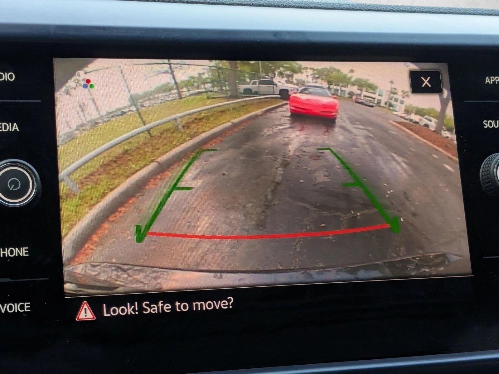 2022 Volkswagen Taos SE FWD