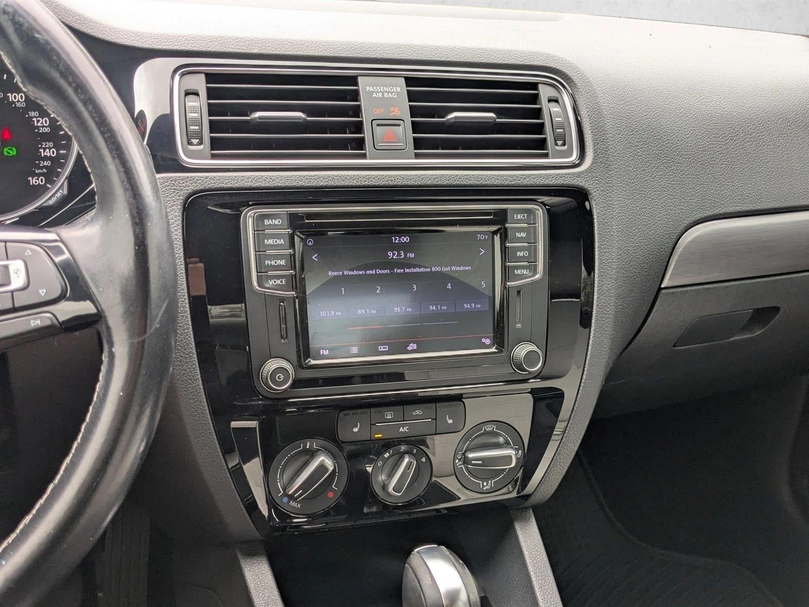 2016 Volkswagen Jetta 4dr Auto 1.8T Sport PZEV Sedan